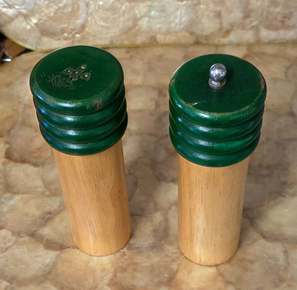 OLDE THOMPSON Salt & Pepper Mills
